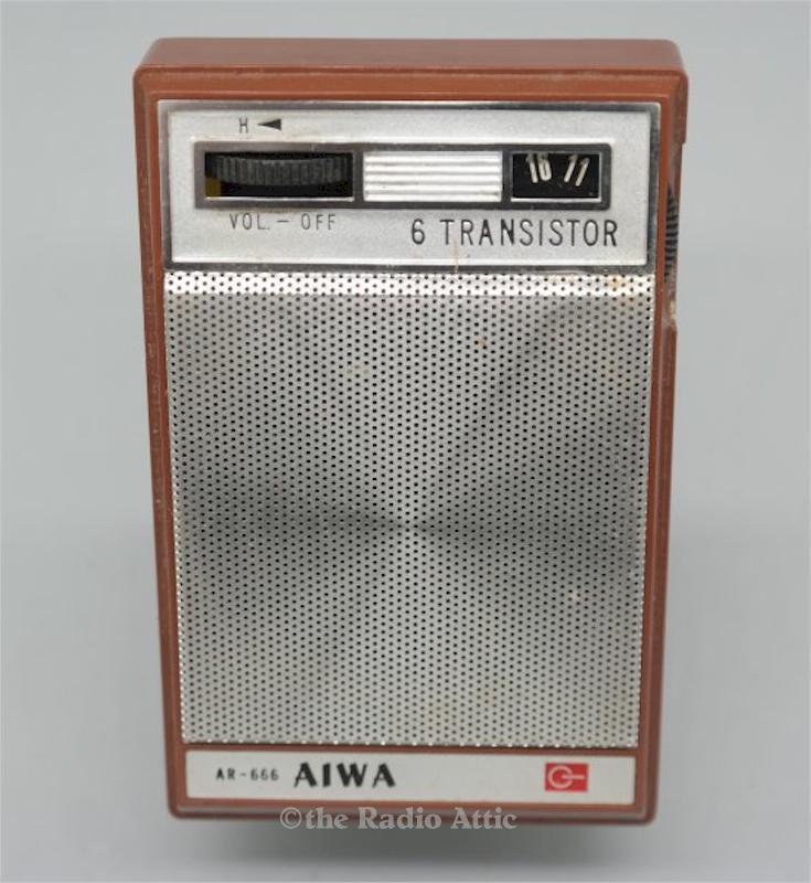 Aiwa AR-666