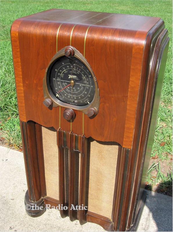 Zenith 6-S-254 "Teardrop" Console (1937)