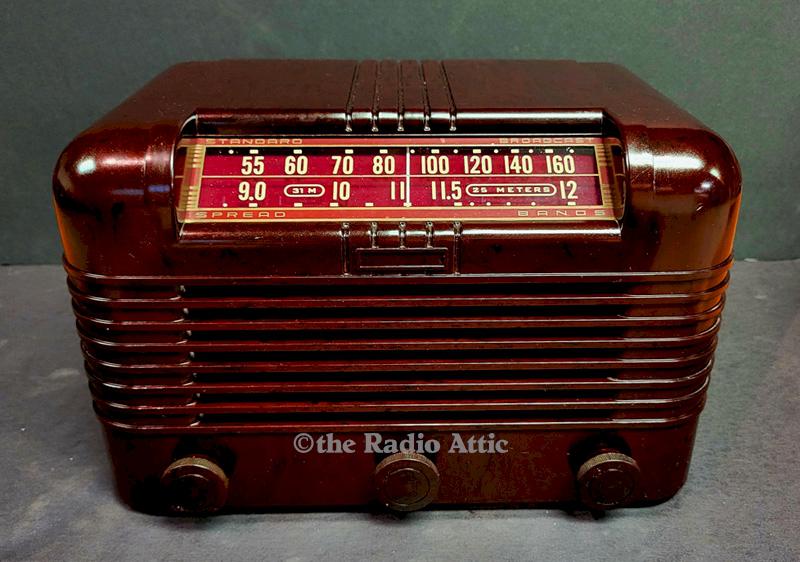 Radiola 61-10 (1946)